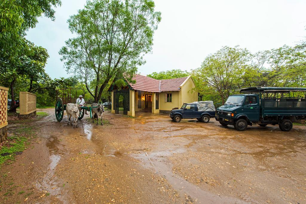 The Windflower Jungle Resort & Spa, Bandipur Bagian luar foto