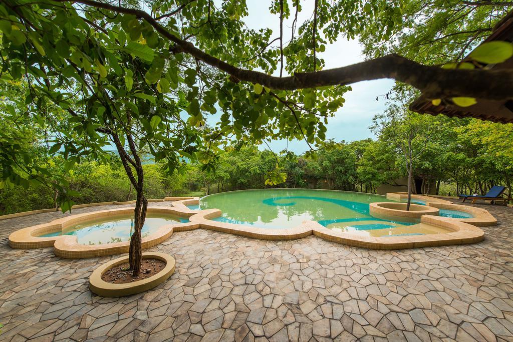 The Windflower Jungle Resort & Spa, Bandipur Bagian luar foto